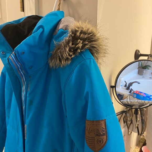 Ski jacket - Picture 4 of 6